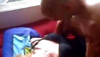 Ella trajo a la mujer al placer por masaje.